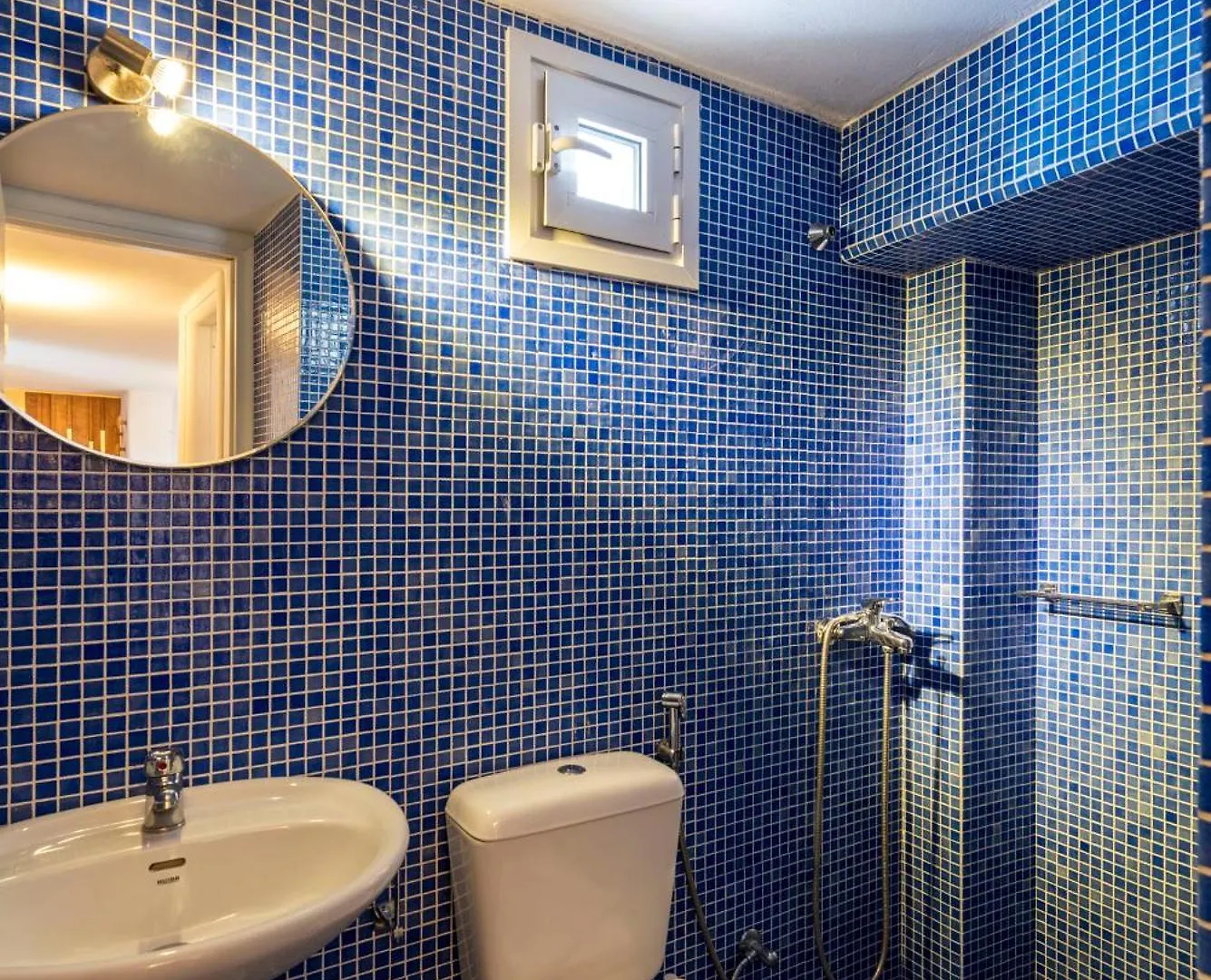 Apart Otel Artemoula'S Studios Platys Gialos